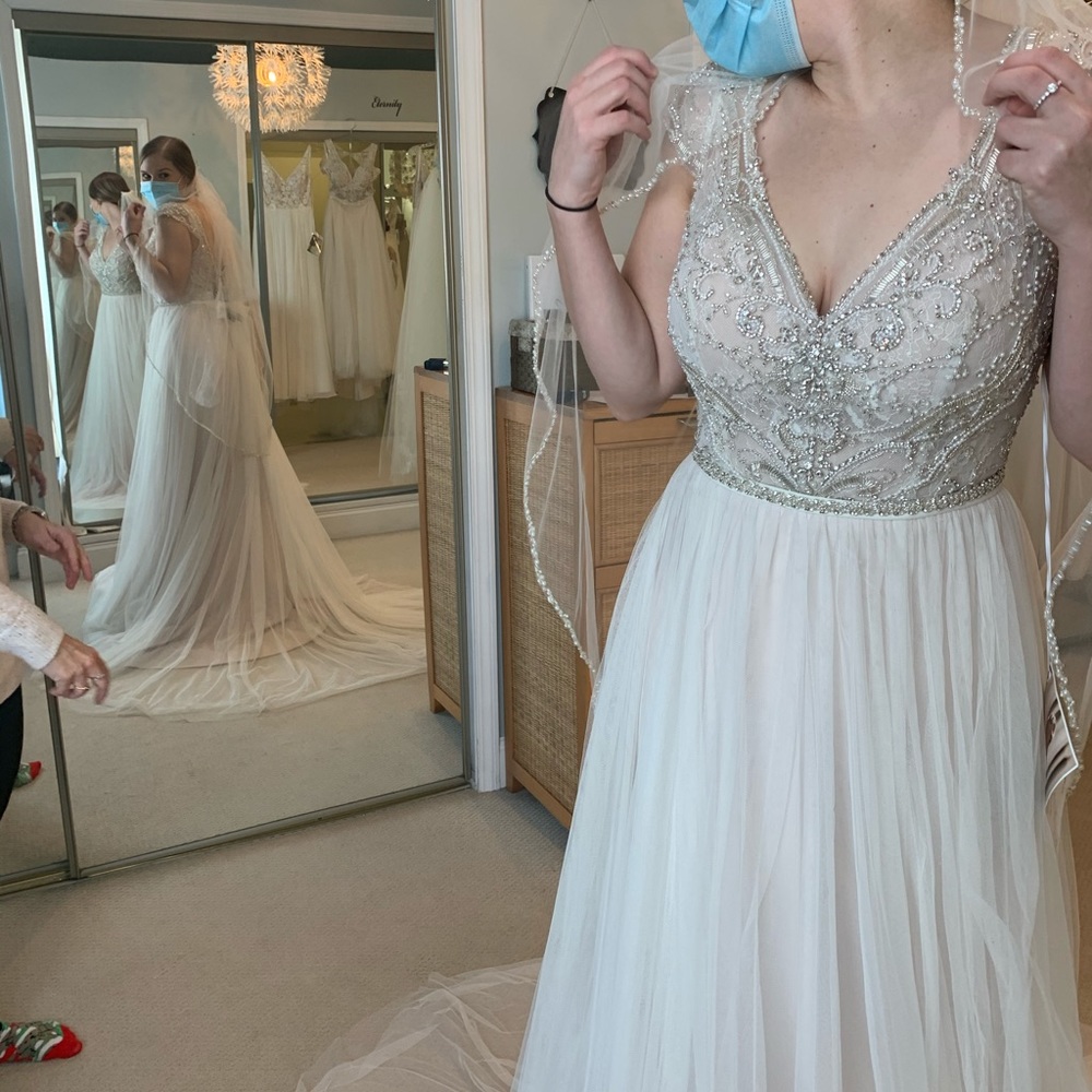 Beautiful Stella York Beaded Wedding Dress